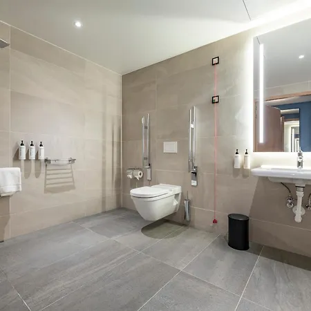 Hotel Scanhotels Stadthafen 4*