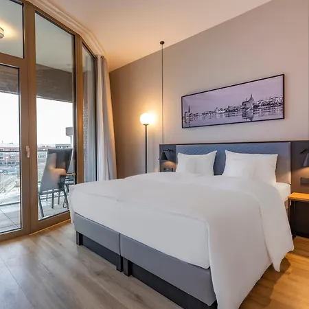 Scanhotels Stadthafen Hotel 4*