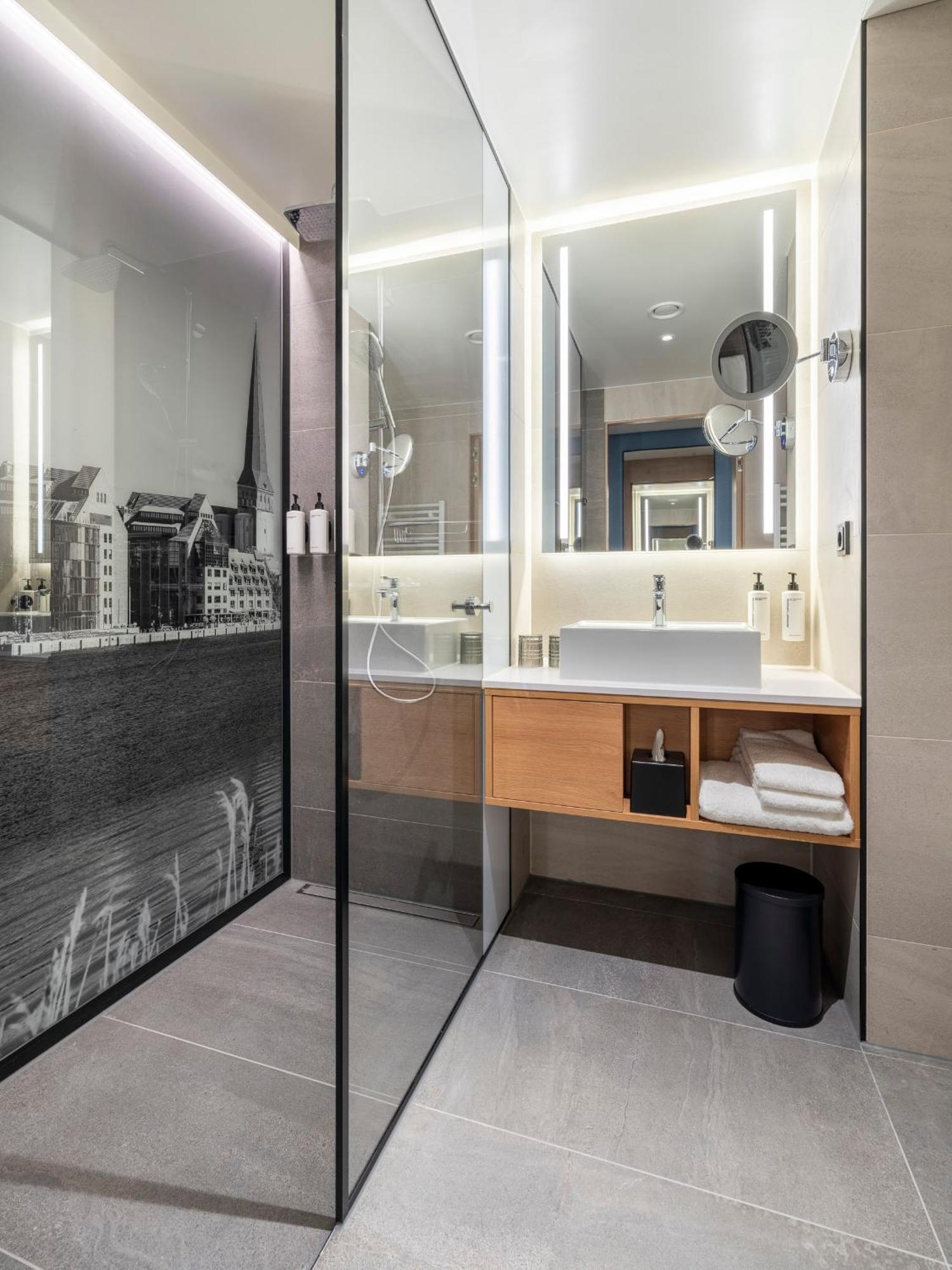 Scanhotels Stadthafen 4* Rostock